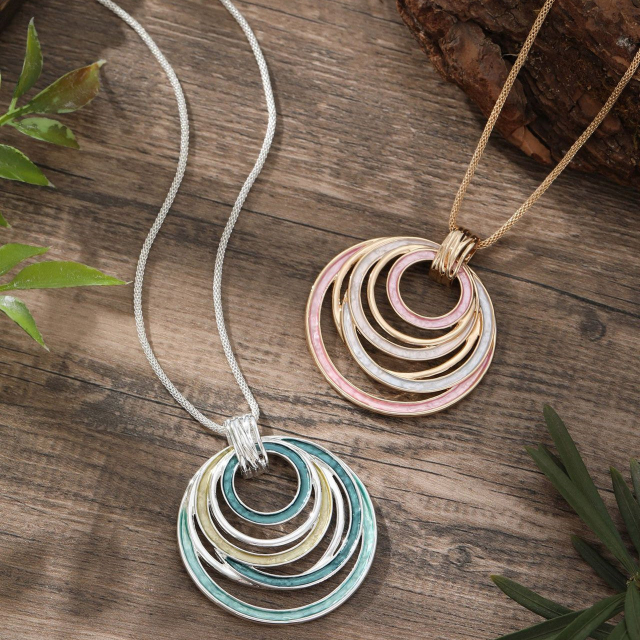 Colorful Painting Oil Round Hollow Geometric Line Necklace