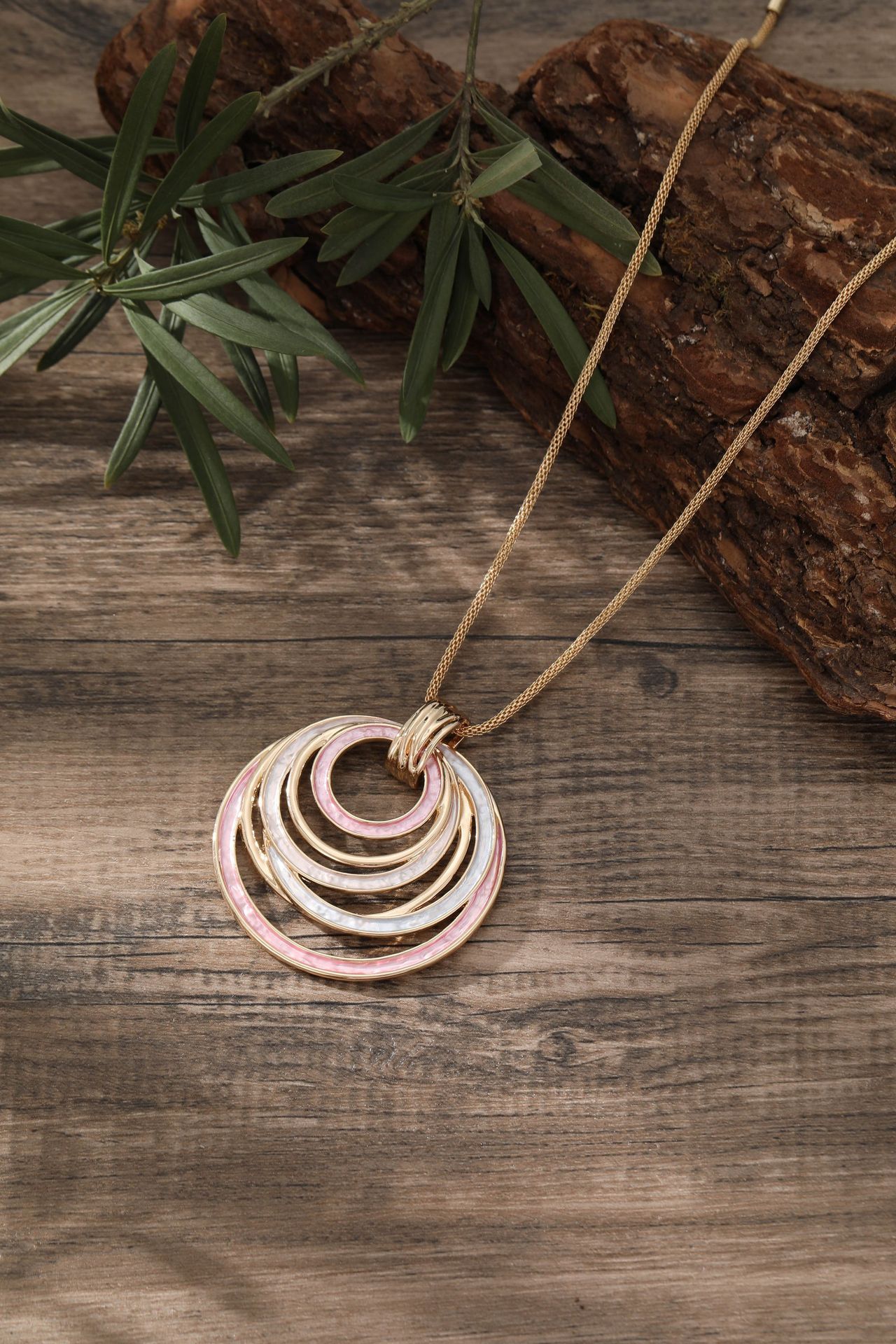 Colorful Painting Oil Round Hollow Geometric Line Necklace