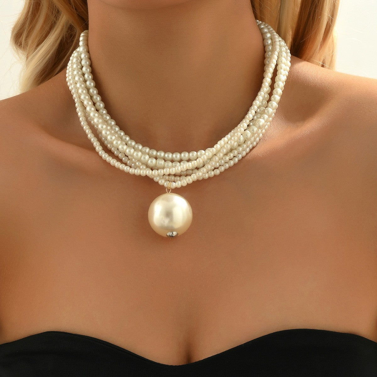 Fashion Multi-layer Necklace Large Pearl Niche