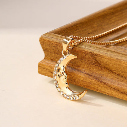 Fashion Diamond Moon Necklace Simple Alloy Women